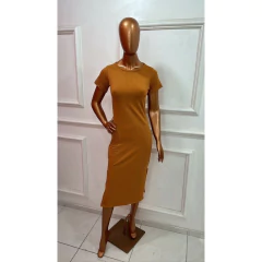 Vestido Midi Básico de Manga Com Fenda