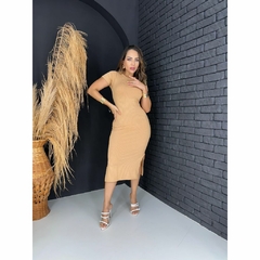Vestido Midi Básico de Manga Com Fenda - Dona Caah Conceito