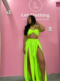 Conjunto Jennyfer na internet