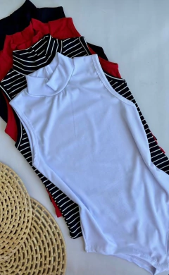 Body Canelado Gola Alta Regata Básico e Listrado