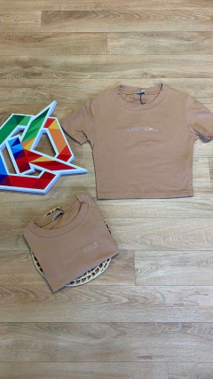 Cropped Planet Girls Nude