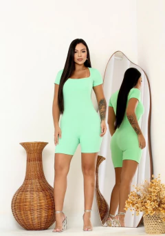 Macaquinho Gringa Canelado na internet