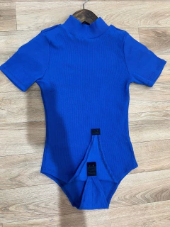 Body Feminino Manga Curta Gola Alta Canelado na internet