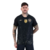 Camisa Botafogo II 2024/25 masculina preta com patch do Campeão Brasileirão 2024, apresentada por modelo masculino.