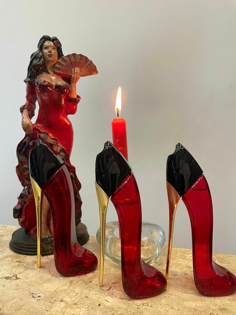 PERFUME LUXO MARIA PADILHA
