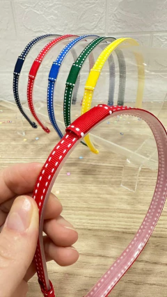 KIT 5 TIARAS ADAPTÉVEIS - ESCOLAR na internet