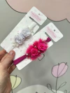 FAIXA POMPOM COM ROSINHAS