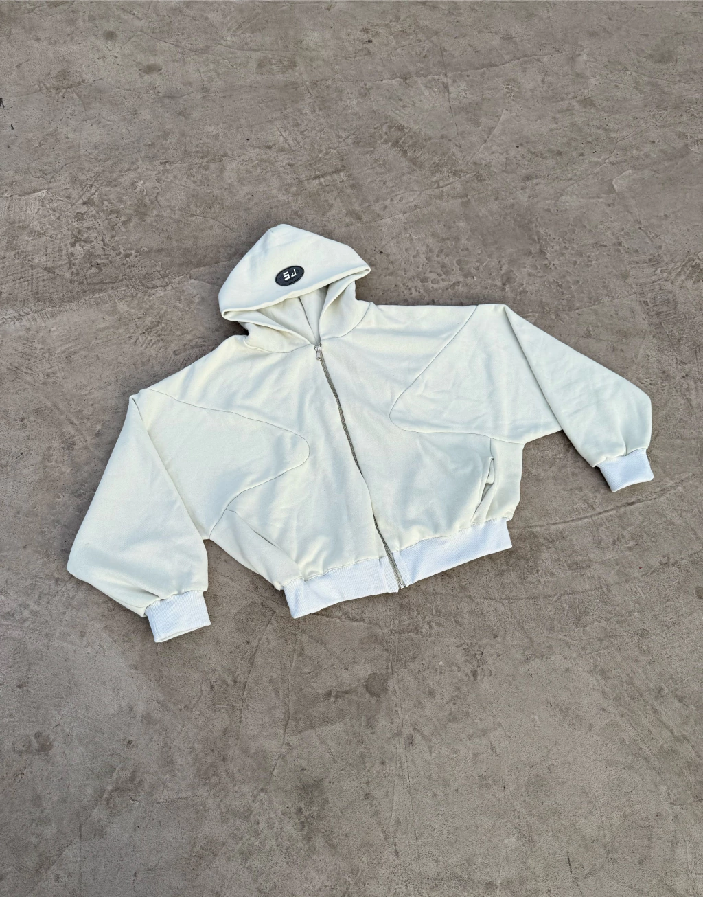 Zip Hoodie "RAÍZ"