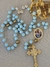 Terço Corrente com Foto - Azul Bebê/Dourado - comprar online