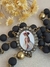 Terço Corrente com Foto - Preto/Ouro Envelhecido - comprar online
