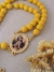 Terço Cordão com Foto - Amarelo/Dourado na internet