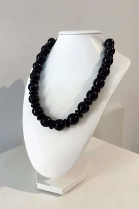 COLLAR BOUCLÉ NEGRO