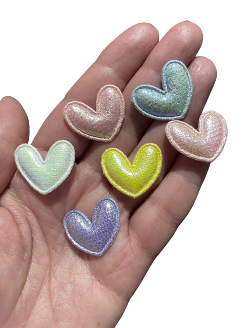 APLIQUE MINI CORAÇÕES METALIZADOS CORES MISTAS - 6 UNIDADES - comprar online