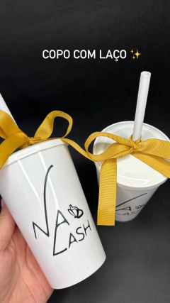 Copos Personalizados com logotipo ou iniciais em vinil - Designer Thaís Araújo