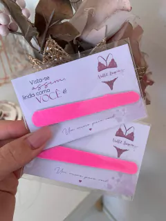 Cartão com Lixa de Unha