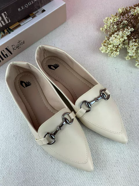 Mocassim Alongado Creme Escura Elisa - comprar online