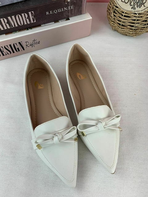 Mocassim Bico Alongada Off-White com Laço - Calçado para venda no atacado - comprar online