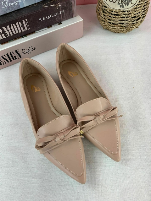 Mocassim Bico Alongada Nude com Laço - Sapatilha feminina com preço de fábrica - comprar online
