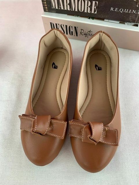 Sapatilha Bico Redonda Caramelo com Laço - Atacado de sapatos feminino - comprar online