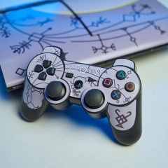 Imagen de Consola PS3 God Of War de 1TB Outlet con 40 Juegos y 2 joystick