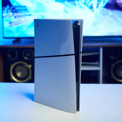 Consola PS5 Digital + 14 juegos + FC26 de 1TB - comprar online