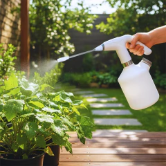 Pulverizador Automático A Bateria (1L) CORNETA