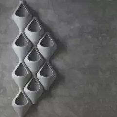 Vaso Gota de Parede 35 (5L) Cor Cimento JAPI