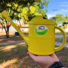 Regador de Plástico Bico Chuveiro (1,5L) Amarelo OKLA - comprar online