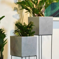 Imagem do Vaso Cubo (20x20) Cor Antique Preto VASART