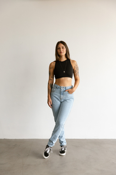 Calça Mom Jeans Vegas na internet