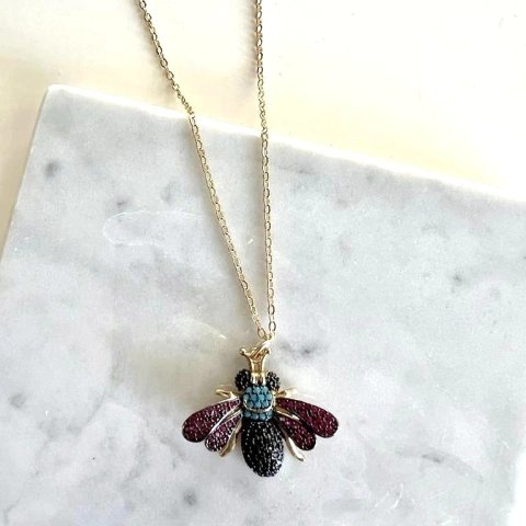 COLLAR GERAL QUEEN BEE