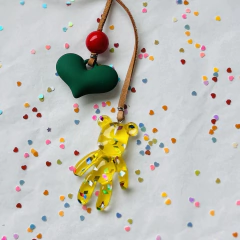 COLGANTE BAG CHARM SWEET BEAR - ANA ALSOGARAY