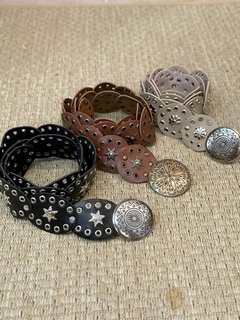 Cinto Boho medalhas pequeno - comprar online