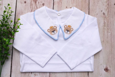 Body Bordado (Gola) - Urso Azul bebê