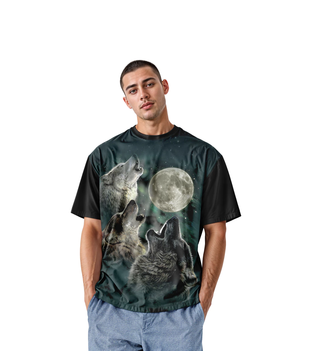 Camiseta lobo uivando pra lua