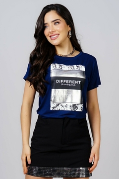Imagem do Tshirt - Different