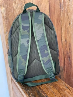 Mochila Silvestre camuflada adulto - loja online