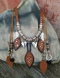 COLLAR NÓRDICO