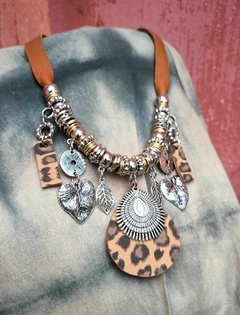 COLLAR TIERRA - comprar online