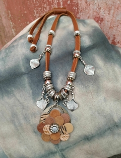 COLLAR FLOR en internet