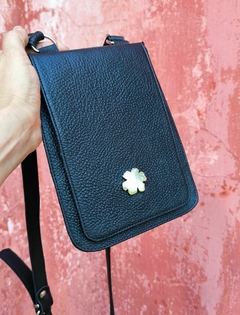 PORTACELULAR IRIS NEGRO - comprar online