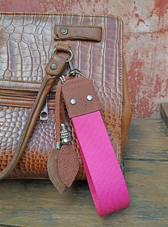 LLAVERO MAGENTA - comprar online