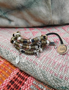 PULSERA MISiA NEGRA - comprar online
