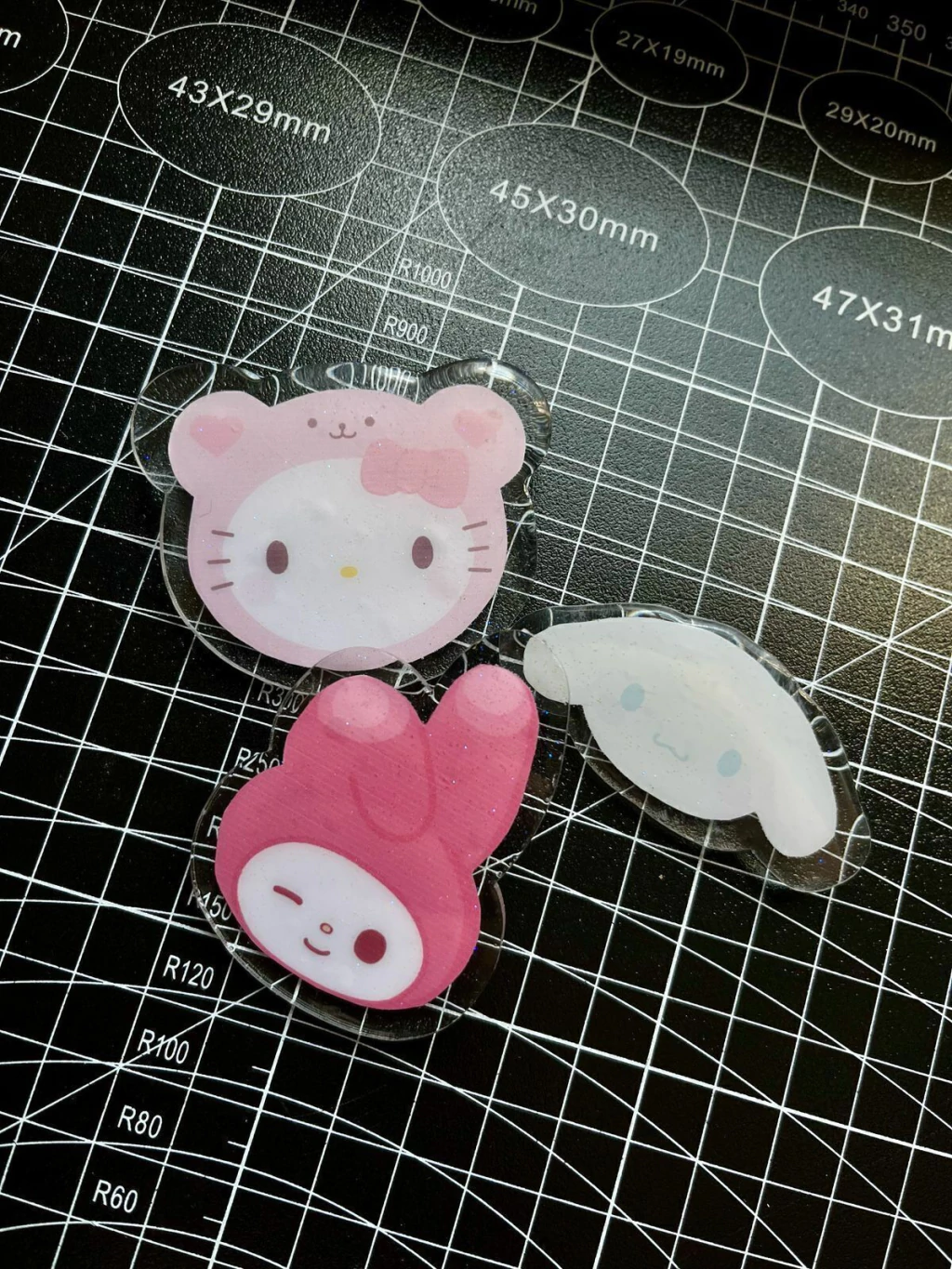 Wemade - Pins de acrílico Sanrio