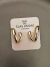Brinco Ear Hook Style Dourado (SEMIJOIA)