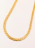 Choker Dourada Fita Trabalhada Ricchezza no fundo branco
