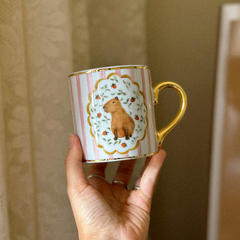 Caneca Capivara • Rosa - Verônica Antonakis