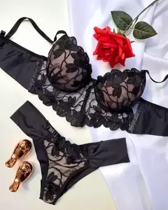 PS011 - Cropped Plus Size
