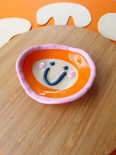 Pratinho para acessórios smile na internet