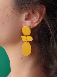 Brinco Cascata Amarelo Ocre - Orgânika na internet